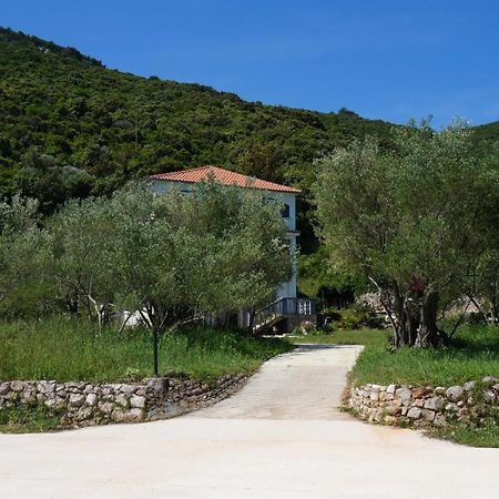 Apartments By The Sea Luka, Dugi Otok - 8182 Luka  エクステリア 写真