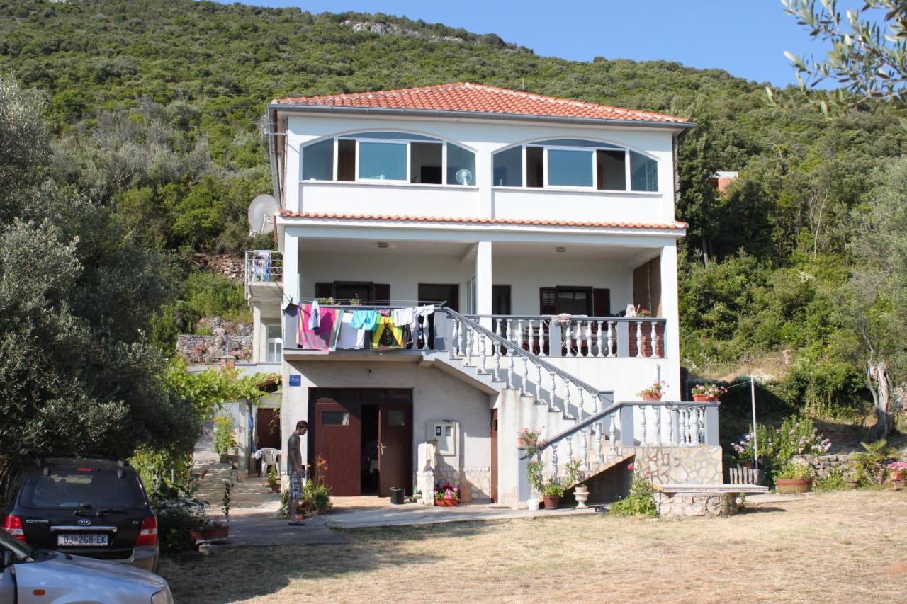 Apartments By The Sea Luka, Dugi Otok - 8182 Luka  エクステリア 写真