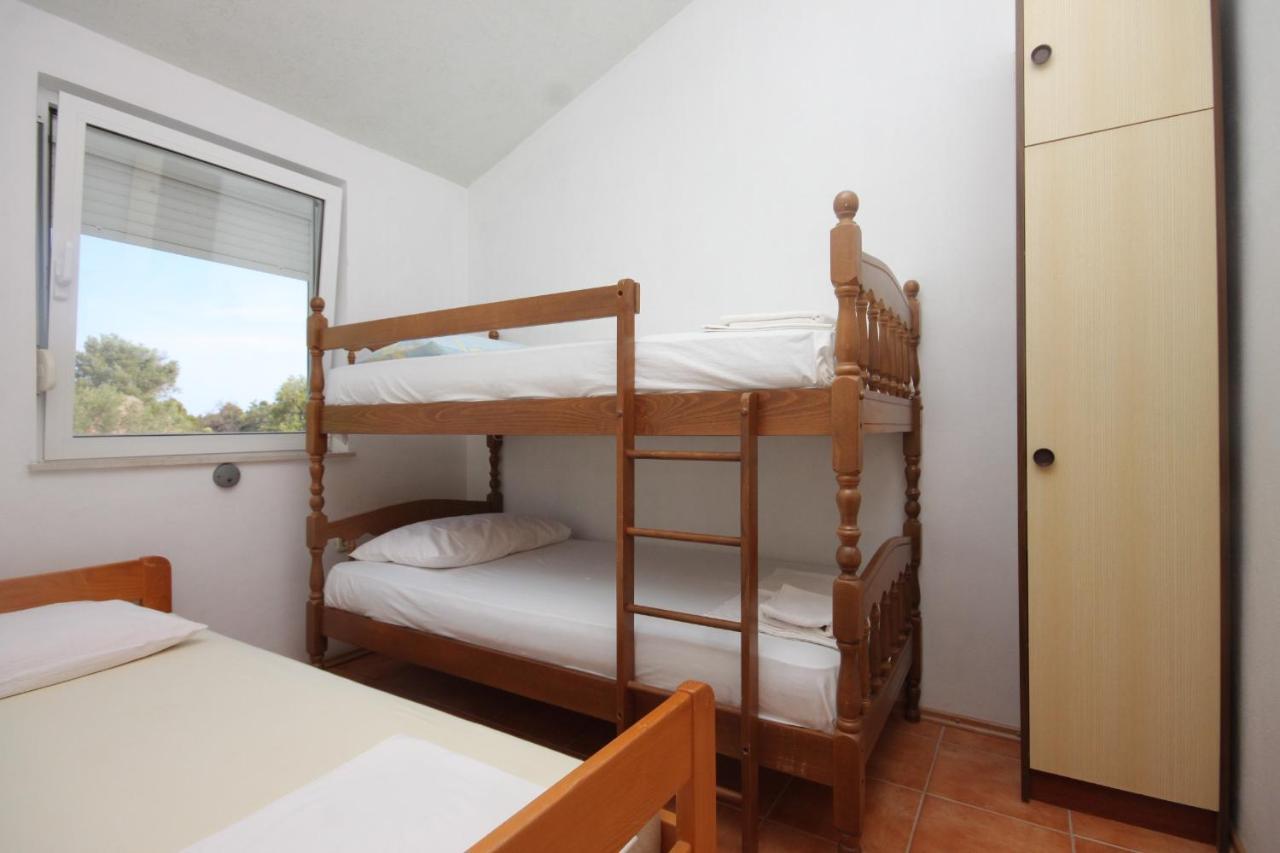 Apartments By The Sea Luka, Dugi Otok - 8182 Luka  エクステリア 写真